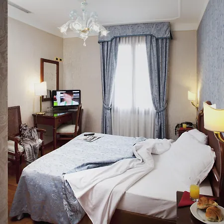 Otel Ca' D'oro - Wenice Deep Culture 3*