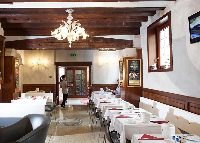 Hotel Ca' D'oro - Wenice Deep Culture