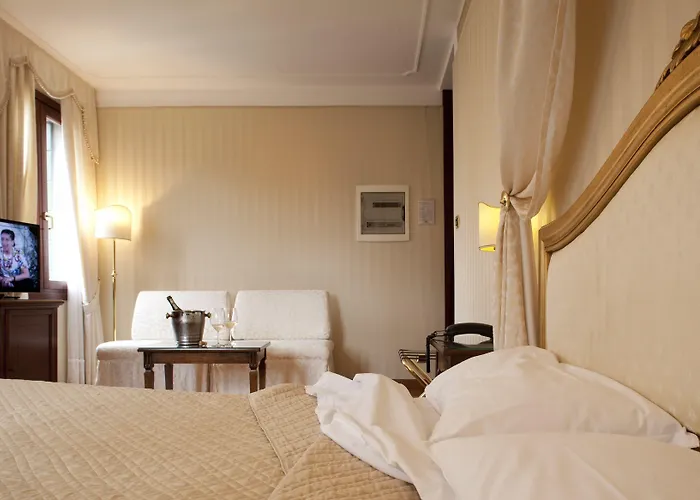 Ca' D'oro - Wenice Deep Culture Hotel Venise