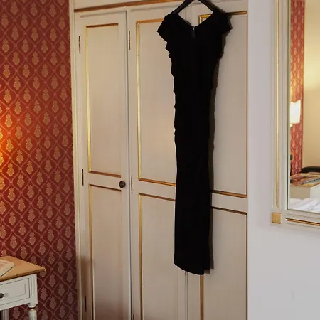 Ca' D'oro Hotel 3*