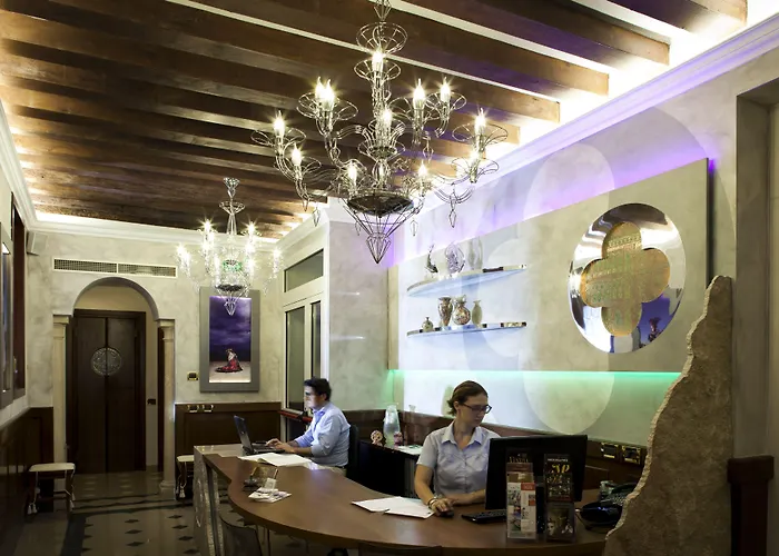 Ca' D'oro - Wenice Deep Culture Hotel