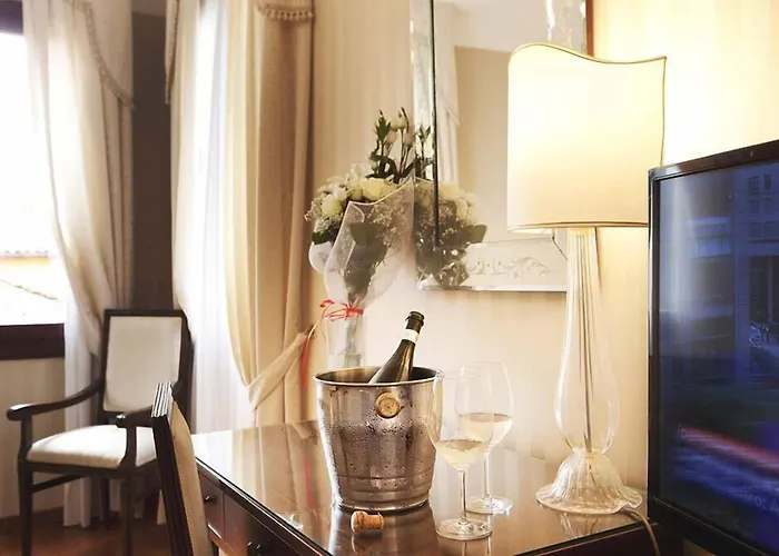 Ca' D'oro - Wenice Deep Culture