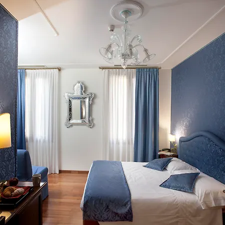 Ca' D'oro - Wenice Deep Culture