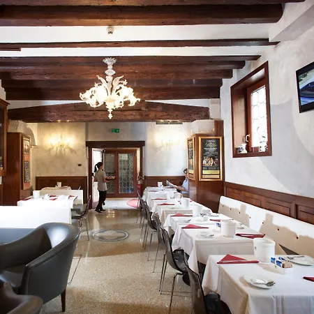 Hotell Ca' D'oro - Wenice Deep Culture