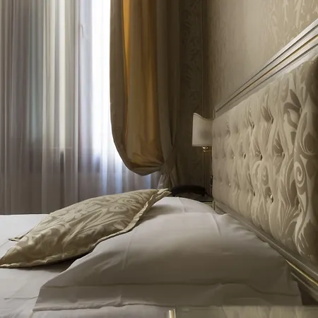 Ca' D'oro - Wenice Deep Culture