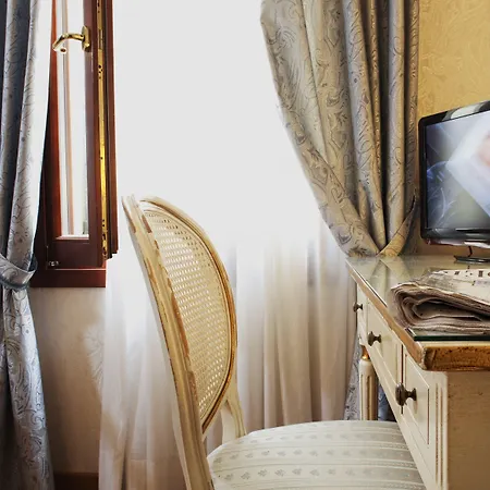 Hotell Ca' D'oro - Wenice Deep Culture Venedig