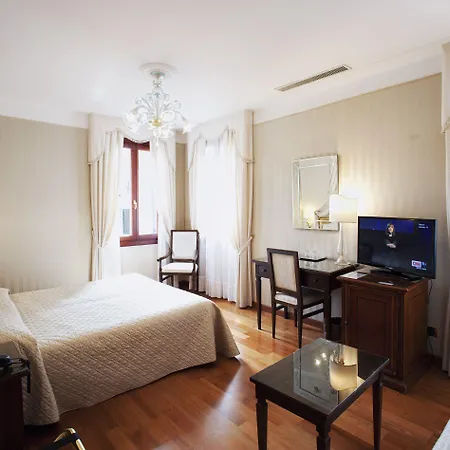 Hotel Ca' D'oro - Wenice Deep Culture 3*