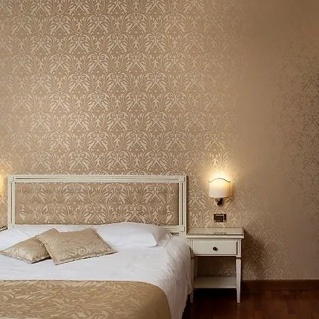 Ca' D'oro - Wenice Deep Culture Hotell