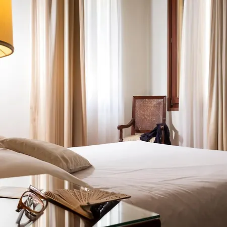 Ca' D'oro - Wenice Deep Culture