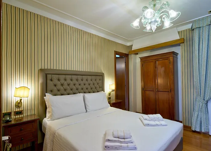 Ca' D'oro - Wenice Deep Culture Hotel