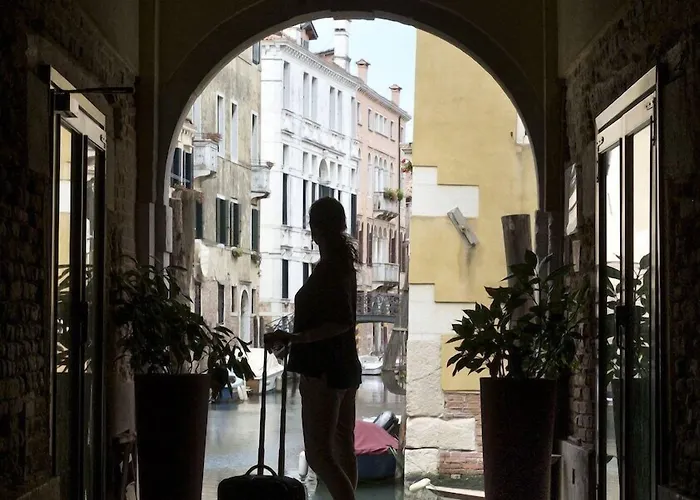 Ca' D'oro - Wenice Deep Culture 3* Venedig