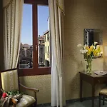 Ca' D'oro - Wenice Deep Culture Hotel