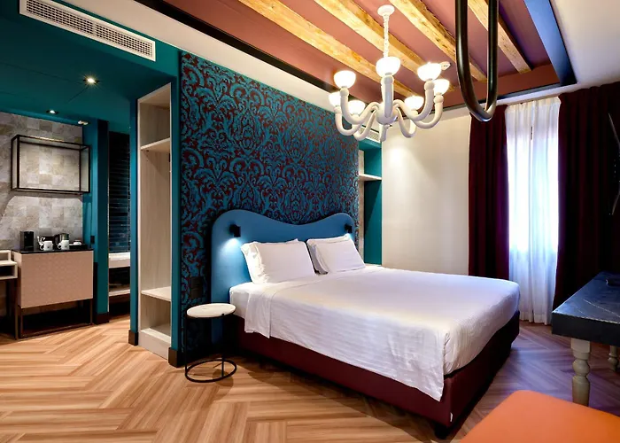 Ca' D'oro - Wenice Deep Culture